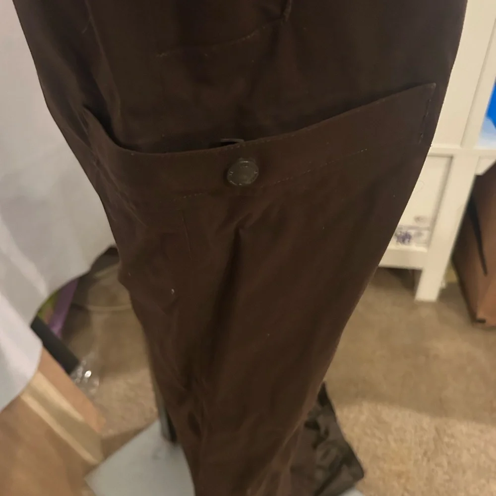 Men's Brown Burton snowboarding Pants - Picture 10 of 12
